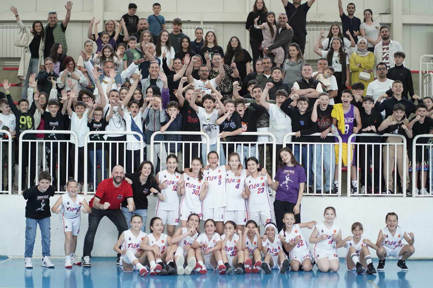 Basketboll  KB  Tetova Bulls  në kategorinë e vajzave U 12 me paraqitje spektakolere mundi Vardarin